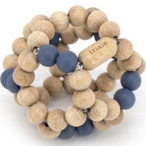 achetez Balle de préhension en bois bleue Trixie au meilleur prix en promo