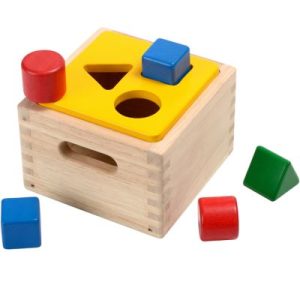 achetez Boite à formes Plan Toys au meilleur prix en promo