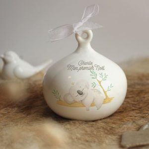 achetez Boule de Noël en porcelaine Koala sieste (personnalisable) Gaëlle Duval au meilleur prix en promo