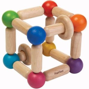 achetez Hochet en bois carré souple Plan Toys au meilleur prix en promo