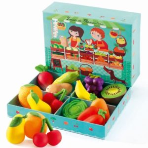 achetez Jeu de marchande Les fruits et légumes de Louis et Clémentine (12 pièces) Djeco au meilleur prix en promo