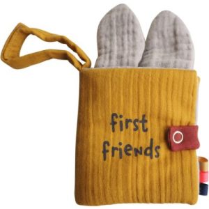 achetez Livre bébé en tissu Lapin First friends Kikadu au meilleur prix en promo