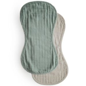 achetez Lot de 2 protection d'épaules Roman green/Fog Mushie au meilleur prix en promo