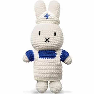 achetez Peluche Miffy infirmière (25 cm) Just Dutch au meilleur prix en promo