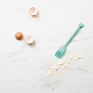 achetez Pinceau de cuisine Little Chef Marius vert d'eau Lilliputiens au meilleur prix en promo