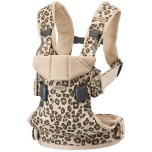 achetez Porte bébé One en coton Léopard beige BabyBjörn au meilleur prix en promo