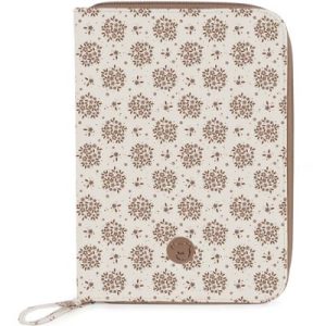 achetez Protège carnet de santé Casilda Noisette Pasito a pasito au meilleur prix en promo