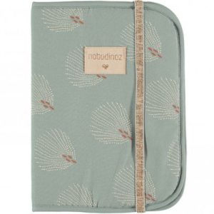 achetez Protège carnet de santé Poema White Gatsby Antique Green Nobodinoz au meilleur prix en promo