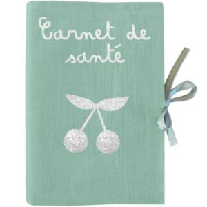 achetez Protège carnet de santé vert d'eau (personnalisable) Les Griottes au meilleur prix en promo