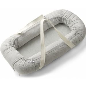 achetez Réducteur de lit Gro Stripe Blue wave creme de la creme Liewood au meilleur prix en promo