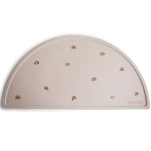 achetez Set de table en silicone Rainbows Mushie au meilleur prix en promo